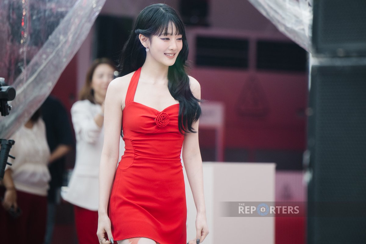thereportersth's tweet photo. PHOTO STORY: มินนี่ (G)I-DLE ร่วมงานเปิดตัว 3CE DREAM in Cashmere in BKK เปิดตัว 3CE Cashmere Hug Lipstick ในฐานะ Asia Ambassdor คนเเรกของ 3CE

ภาพ: ศุภสัณห์ กันณรงค์

ขอบคุณผู้สนับสนุนอุปกรณ์ @CanonImagingThailand

#TheReporters #เดอะรีพอร์ตเตอร์ #Thereportersphoto #photostory 
#มินนี่ #MINNIE #민니
#GIDLE #여자아이들
#3CExMINNIE #Canon #teamCanonTH