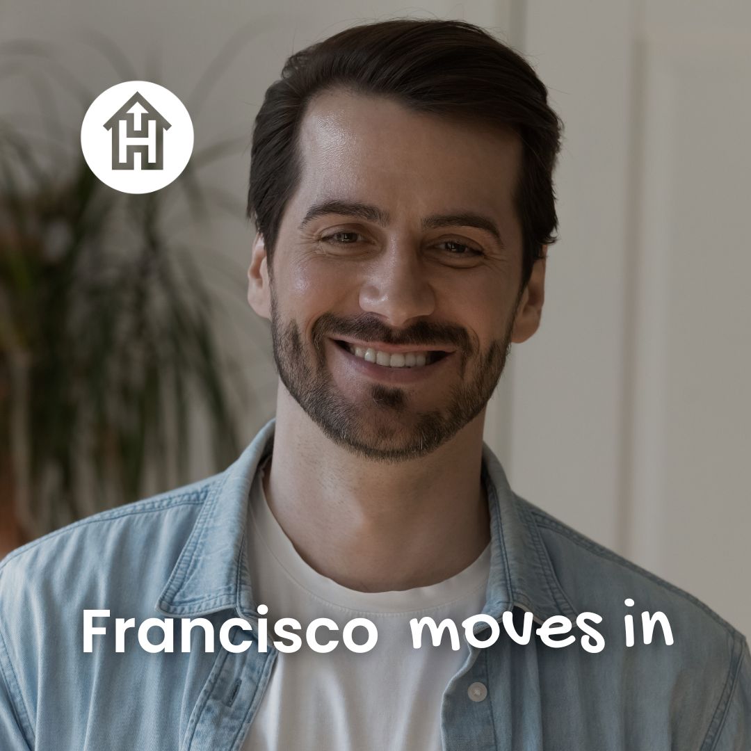 🌈NEW MOVE IN🌈
Survivor of #modernslavery Francisco* moved in with his host family this week, after escaping slavery &amp; exploitation. 🏡
His hosts welcomed him &amp; shared meals together. 💜
Could you #host, for an agreed time and with our support?
👉 buff.ly/3dMUr7Z