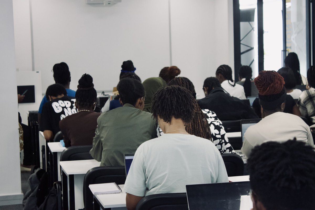PyladiesNamibia's tweet image. From zero to coding! Our Django Girls Namibia has began! 🚀💻👩🏽‍💻 #DjangoGirlsNamibia #WomenInTech