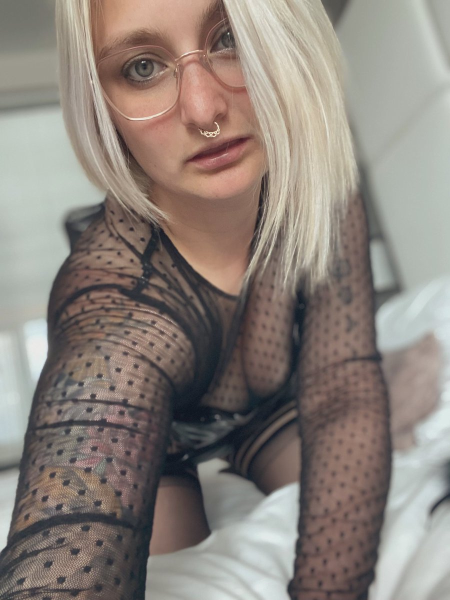 𝐓𝐚𝐱𝐜𝐨𝐥𝐥𝐞𝐜𝐭𝐨𝐫 𝐏𝐡𝐚𝐞𝐝𝐫𝐚 🖤 tweet media