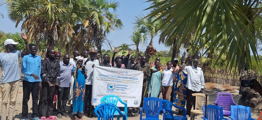 Worldrelief_SSD's tweet photo. On February 3, 2025, @Worldrelief_SSD held a meeting on peace and conflict resolution at Joung Payam in Leer County. Supported by the United Nations Multi-Partner Trust Funds, this @RSRTFSouthSudan  project supports peace &amp; unity in Southern Unity State. #peacebuilding #unity https://t.co/i7PDMpmbyK