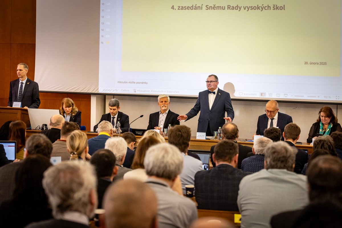 Tomáš.Kašparovský tweet media