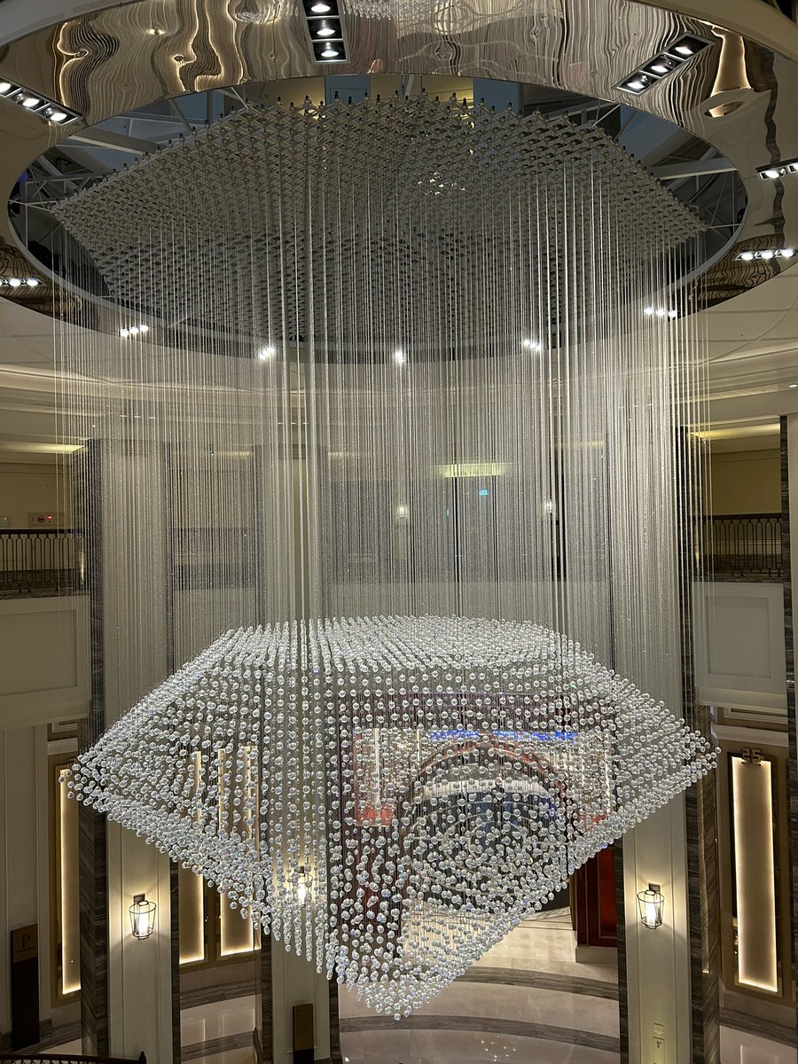 오랜만에 가족 여행
인천 파라다이스 씨티