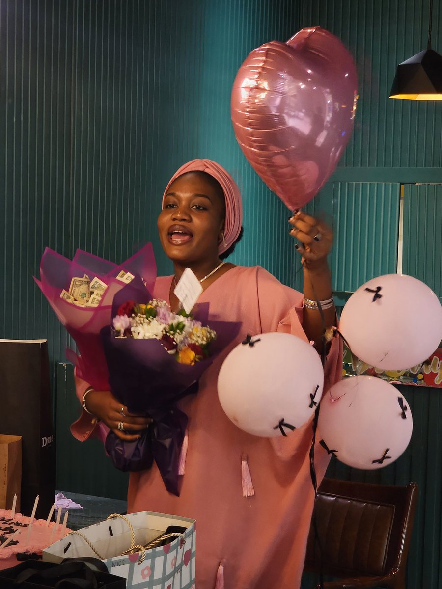 TilGrills's tweet photo. Birthdays are better celebrated at Til Grills.

When are we hosting you?🕺❤️🥰

#tilgrills #AbujaTwitterCommunity #food #birthday https://t.co/5JFnbEMzGz