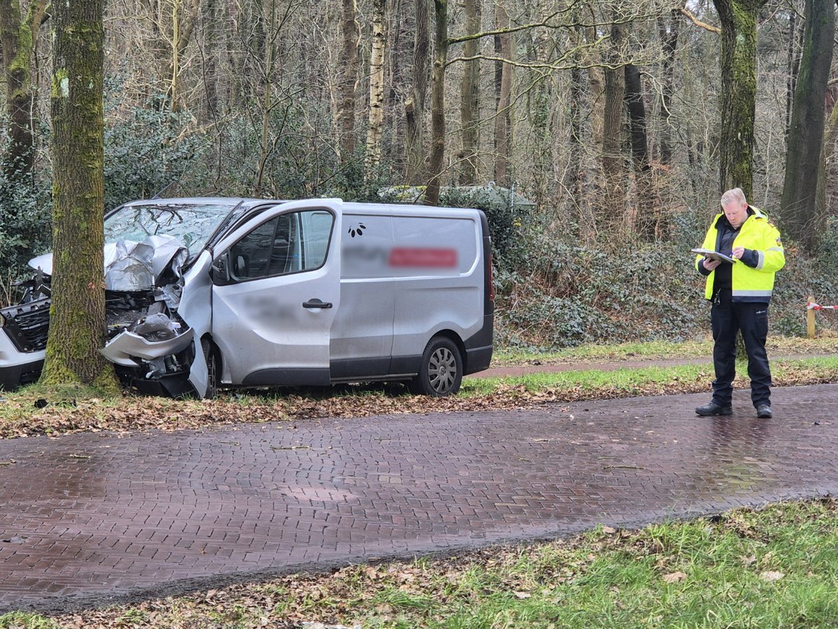 Ernstig ongeval Lonerstraat / Amelterhout in Assen