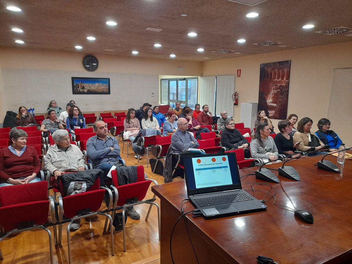 Gracias a todas las personas y entidades de Calatayud que acudisteis a la reunión informativa sobre voluntariado en la ciudad, no hay duda de que ¡Calatayud es voluntaria! Y tú, ¿te sumas al voluntariado?

#calatayudvoluntario #aragonvoluntario