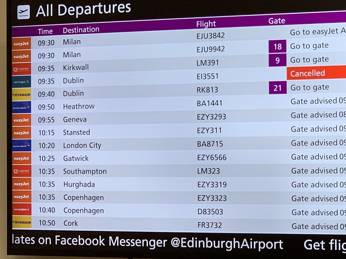 ruthannebaxter's tweet photo. I know Ryanair often get negative reviews & criticism but, as I’m heading home for the weekend, I’m glad I’m flying to Dublin with them & not Aer Lingus 😊#Travel #FamilyFuntimes https://t.co/E9Yww1QEfA