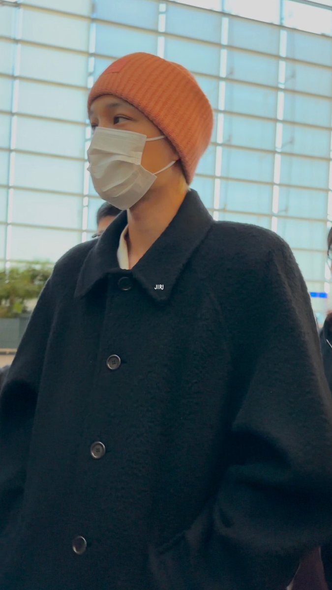 250221 

핑크종미니 너무 귀엽고 사랑스럽다 🥹🤍

#종인 #카이 #엑소
