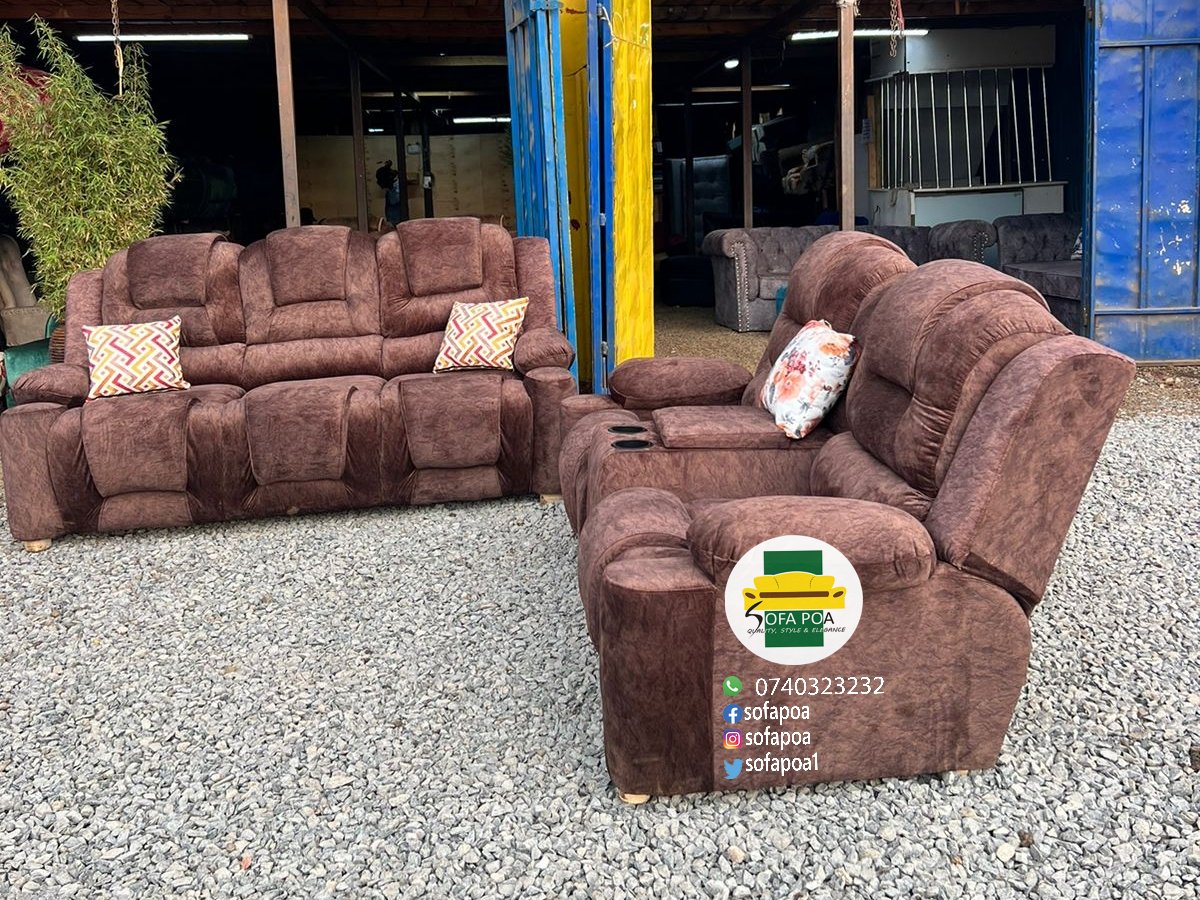 sofapoa1's tweet photo. Semi Recliner 5 seater🔥 SHOP AT THE COMFORT OF YOUR HOME✅ ORDER NOW AND PAY ON DELIVERY 🚚 CALL/WHATSAPP 0740323232☎️
#SOFAPOA #FRIDAY #IEBC #WEEKEND https://t.co/nsR0SmtXU5