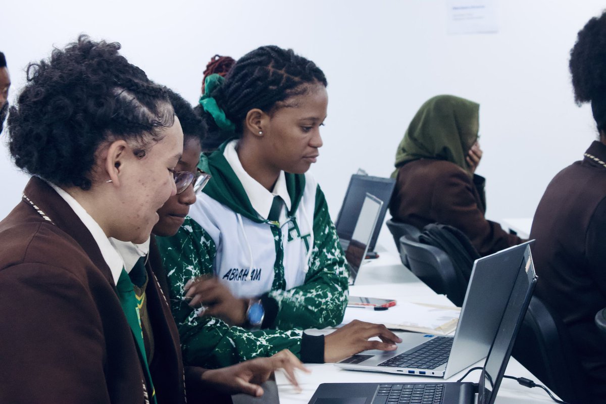 PyladiesNamibia's tweet image. #DjangoGirlsNamibia #WomenInTech