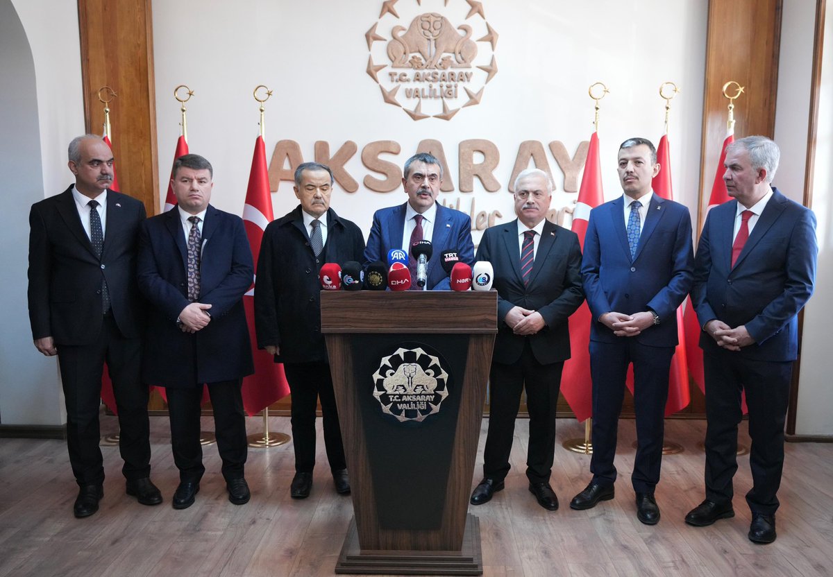 📍 Aksaray Valiliği/ İl Eğitim Değerlendirme Toplantısı

Aksaray Valiliğimizi ziyaret ettik, değerli Valimiz Mehmet Ali Kumbuzoğlu ile ilimiz özelinde gerçekleştireceğimiz yatırımlara dair fikir alışverişinde bulunduk, ardından il eğitim yöneticilerimizin katılımlarıyla İl Eğitim