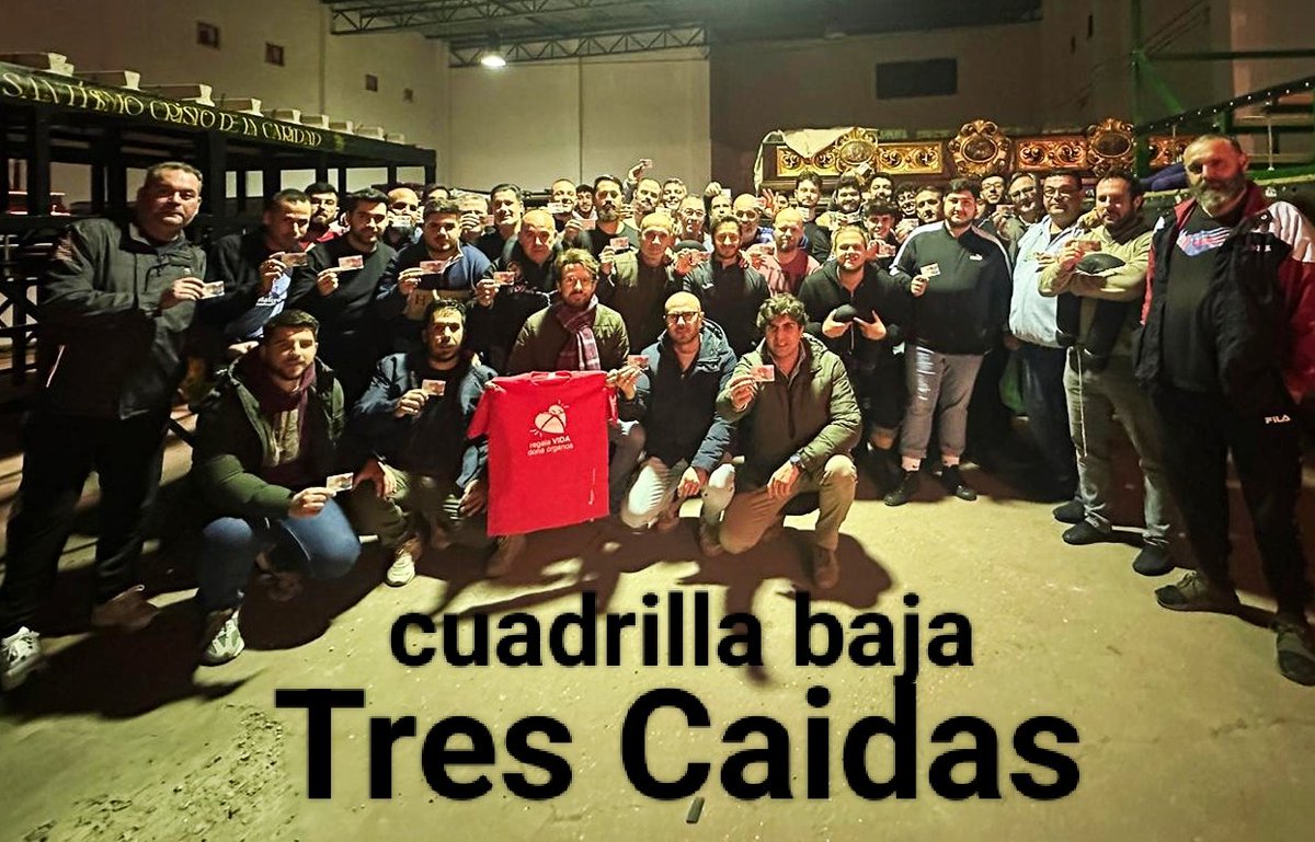 JuanluromaMar's tweet photo. Desde @ConLaVeniaTC  agradecemos a la @3caidasjerez y a su Capataz Oñate, el cariñoso gesto de apoyar la Concienciación de la Donación de Órganos.
Regala Vida.
@A_Trasplantes 
@cid_manuela 
@coordtxSevHuelv 
@DrPerezBernal 
@coordTxCordoba 
@FNALCER 
@uhhjerez 
@elpertiguero https://t.co/FhkqKU6pP8
