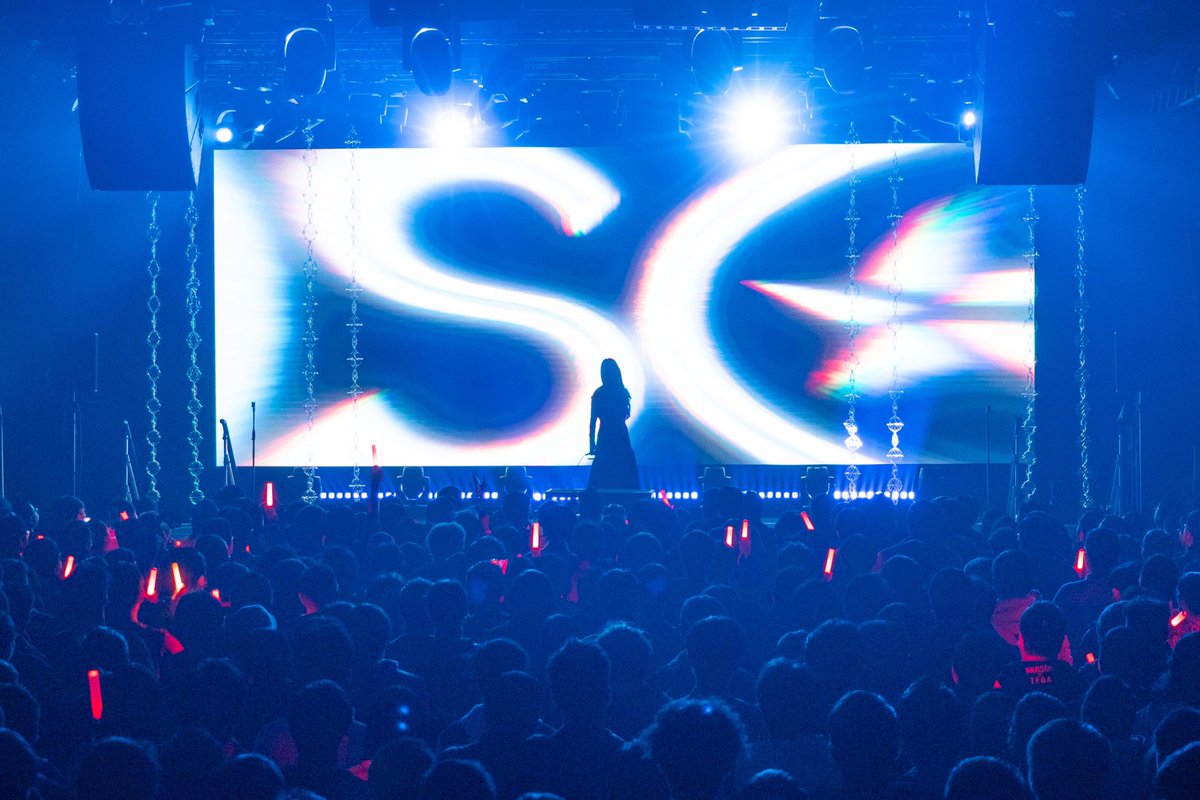 ASCA_and_staff's tweet photo. 【 LIVE Report 】

「https://t.co/VE5emiM79G」さんに
香港ワンマンライブのレポートを
書いていただきました。

ライブPHOTOと共に
初ワンマンを感じてください🪽

レポートはこちら▼
https://t.co/u0GLOB64y2

#ASCA_HK https://t.co/F8QzwDMaPd