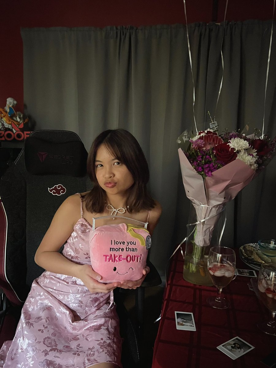 Happy 19th birthday to the best gf a valorant addict could ever ask for ! 🎂 :D