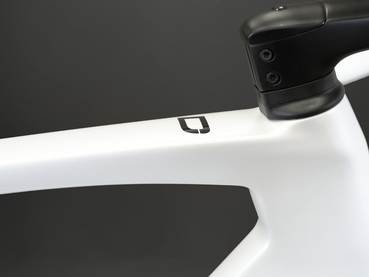 Unrivalled 💯
Ares 3.0 😮‍💨
.

#cycling #cyclinglife #cyclist #cyclingphotos #cyclingpics #cyclingapparel #cyclinglifestyle #cyclingculture #cyclingstyle #bicycle #bicycles #bicycling #bicycleporn #cyclingporn #cyclingshot #cyclingpassion  #dolanbikes #dolan