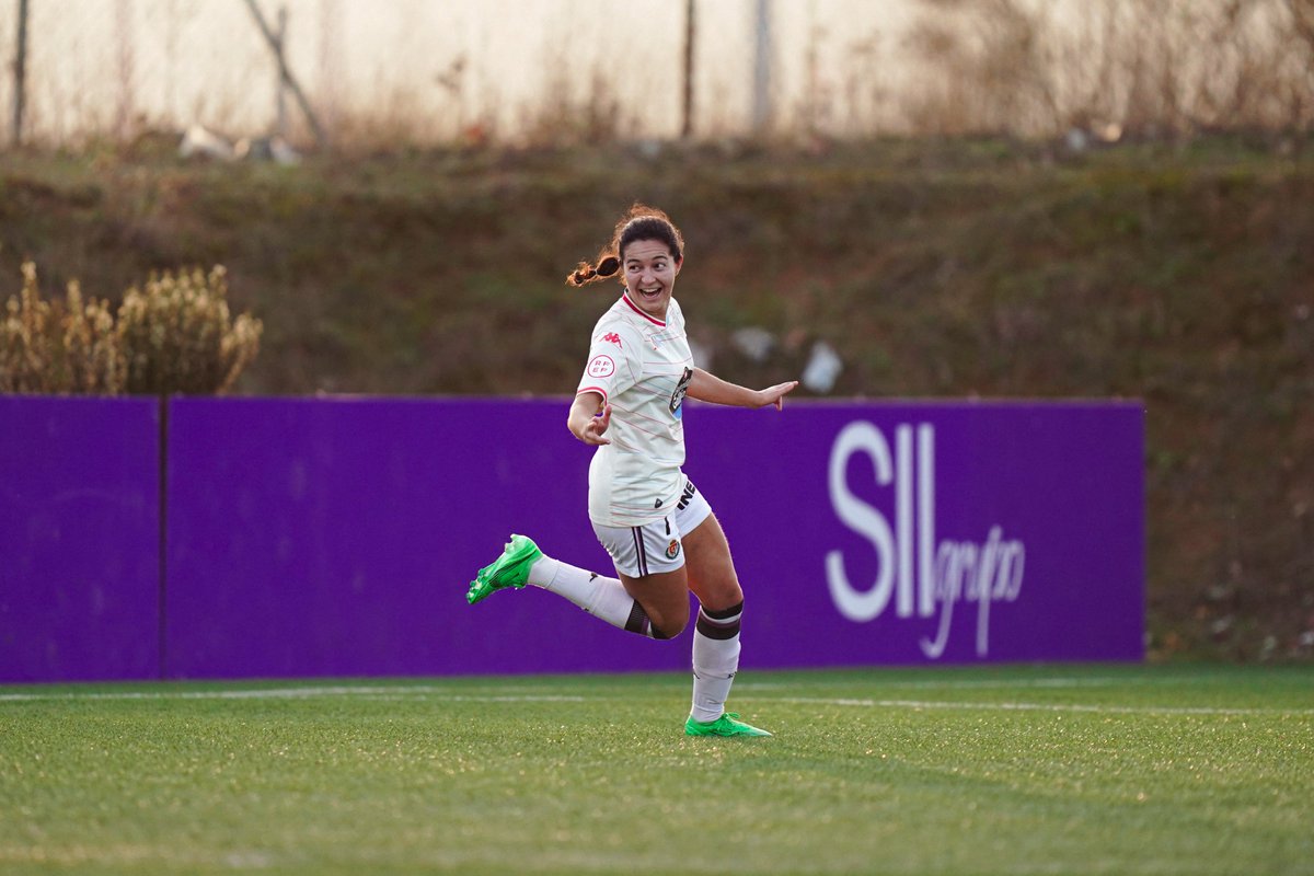 😁⚽️🙌🏻 ¡Ya es viernes!

De nuevo la emoción, la pasión y el orgullo de ver jugar a nuestro Pucela 💜

#pucela #RVSimancas
