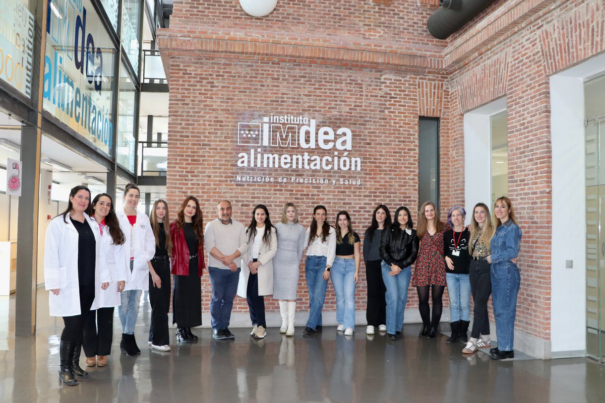🤓 ¿Qué pasos seguimos a la hora de realizar un estudio nutricional? Eso y mucho más les hemos contado a este grupo de estudiantes de la <a href="/UEuropea/">Universidad Europea</a>.
Han podido conocer cómo preparamos🔛 un nuevo estudio de harinas de insectos para el tratamiento de la diabetes.
#UEeic #DiBaNEIC