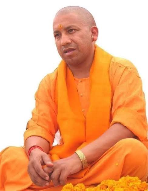 यूपी का बजट पेश हुआ और इस बार भी लाखों डीएलएड अभ्यर्थियों को झुनझुना मिला, लेकिन आज भी डीएलएड में लाखों ऐसे अभ्यर्थी हैं जो सरकार का विरोध न कर सकते हैं और न देख सकते हैं ।

अब इस स्थिति में अगर हम लोकतांत्रिक तरीक़े से विरोध आदि करते हैं तो हमें विपक्षी पार्टियों का एजेंट का