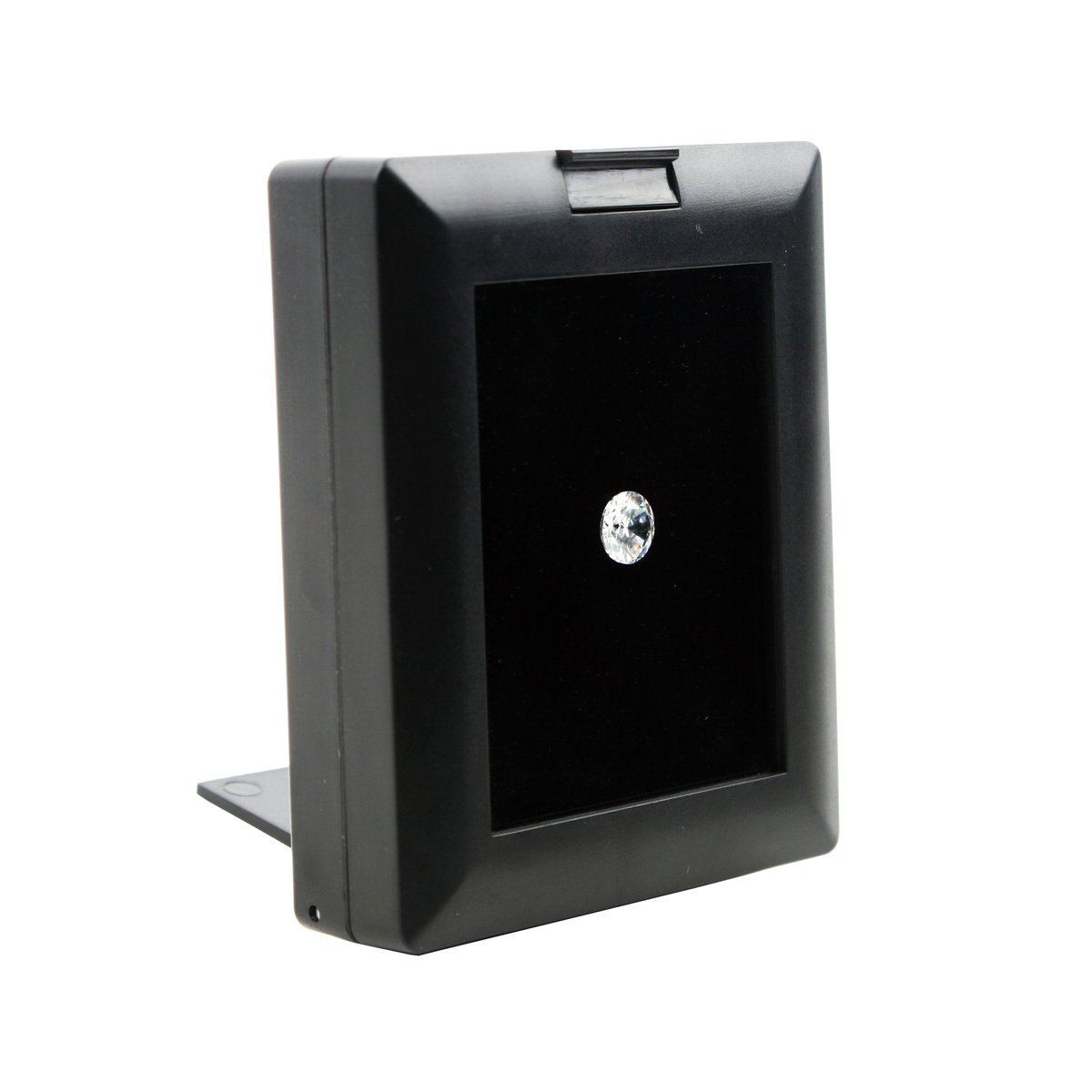 GemtrueUK's tweet image. Gemstone Display Box with Built in Stand
Item: DK21624-N
Reversible black and white cushion
Color:White and Black
Box size : 73 x 60 x 16mm
#diamondtester #gemstonecheckingequipment #microscope #diamonddisplaybox #diamondtrayset #diamondtweezers #jewelryloupe #diamondscales