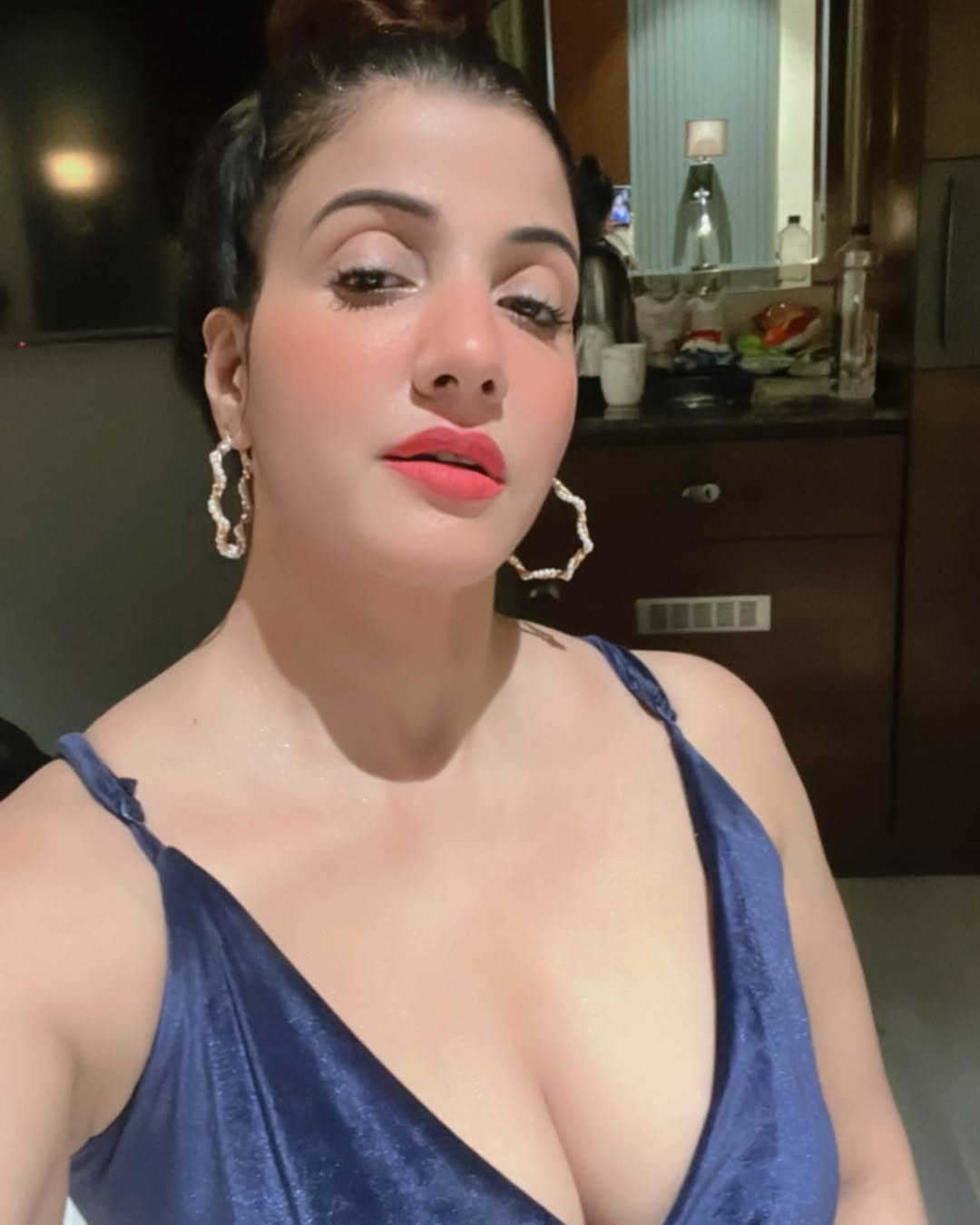 GkTYtySXMAAtiCa?format=jpg&name=large