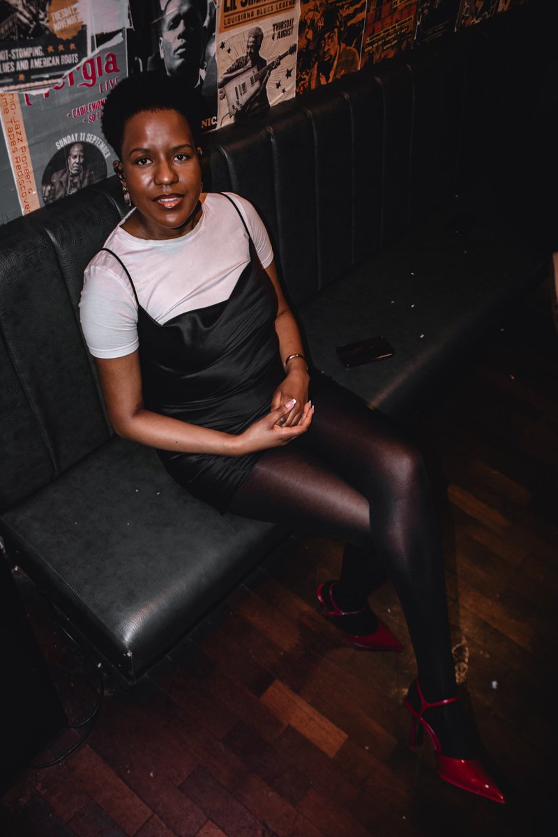 rumbitauro's tweet photo. first performance of the year, had the best time. It feels good to be back 🤩♥️  Live at Blues Kitchen for @YOUNGIDmcr ‘One Mic Stand’. 
Thank you @Thegirldreams and the team for the most wonderful experience!🥹 https://t.co/2pzEBUbQyd
