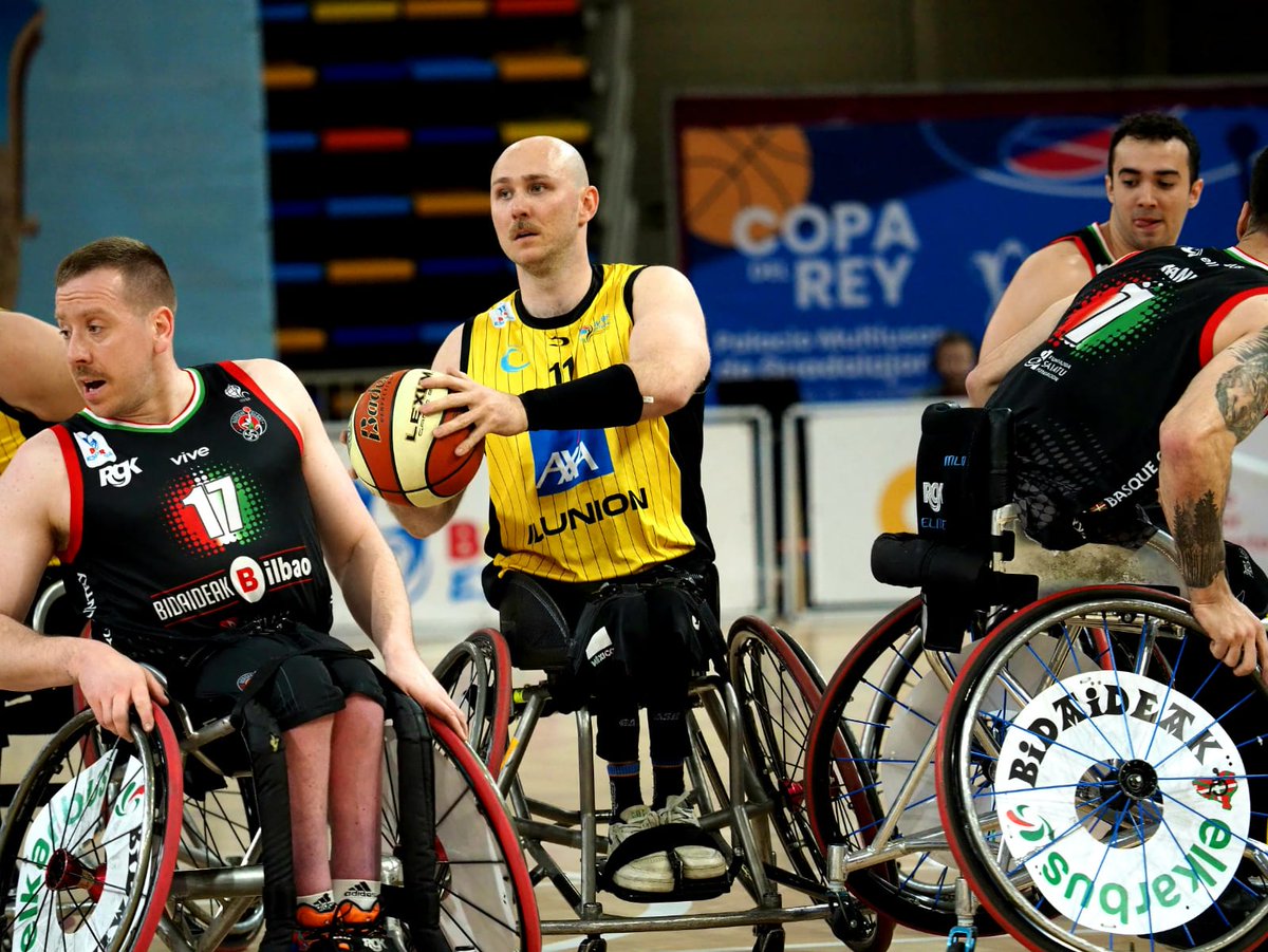 🏀🏀🏀
Ya tenemos al segundo semifinalista de la Copa del Rey de #Guadalajara!!!

<a href="/cd_Ilunion/">CD ILUNION</a> 105 - 69 <a href="/BilbaoBSR/">BBK Bidaideak</a> 

Máximo anotador Bill Latham, del equipo madrileño, con 2️⃣8️⃣ puntos

Sigue todos los encuentros en sipuedes.tv

#basket #wheelchairbasket