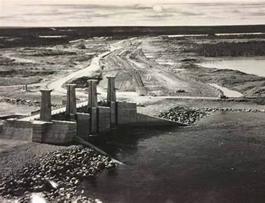 So Legault says no to pipelines even though the majority of Quebecer's say yes . Okay Francis , no pipeline , no Churchill Falls , no Gull Island , Oh also ,no transfer payments from Alberta Oil ,just saying . Comments and share