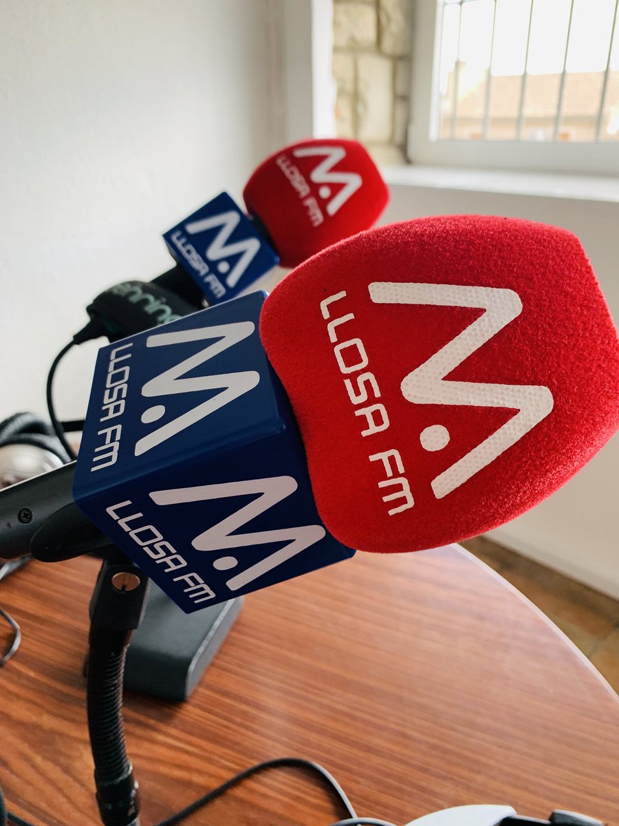 chernandez's tweet photo. Inteligencia Artificial y Radio Local Municipal @llosafm @raulterol @UPVCampusGandia @TelecoUPV #BUPT #RSC 📻🎵 https://t.co/D4KzTZjBy9
