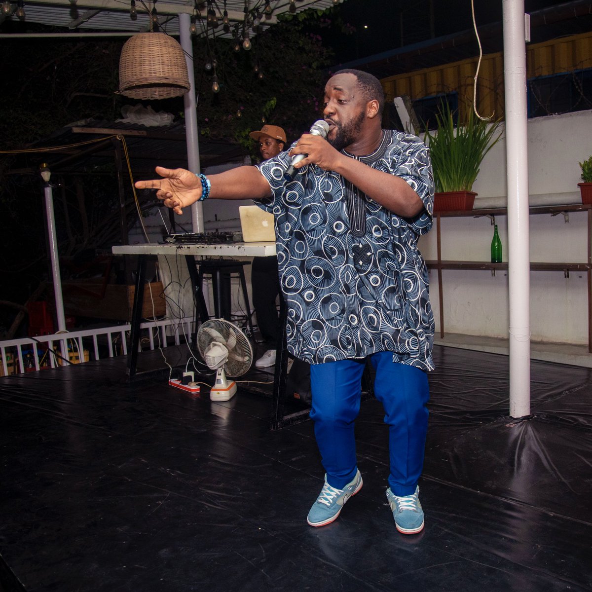 ziggymachala's tweet photo. @DebbyWhyte_ @mayowamusic @ibuthemagic @ChuchuCash shout out to @Y1inthemiddle @seratodeejay. 🥰💚 #zme https://t.co/vGPjb6aa4q