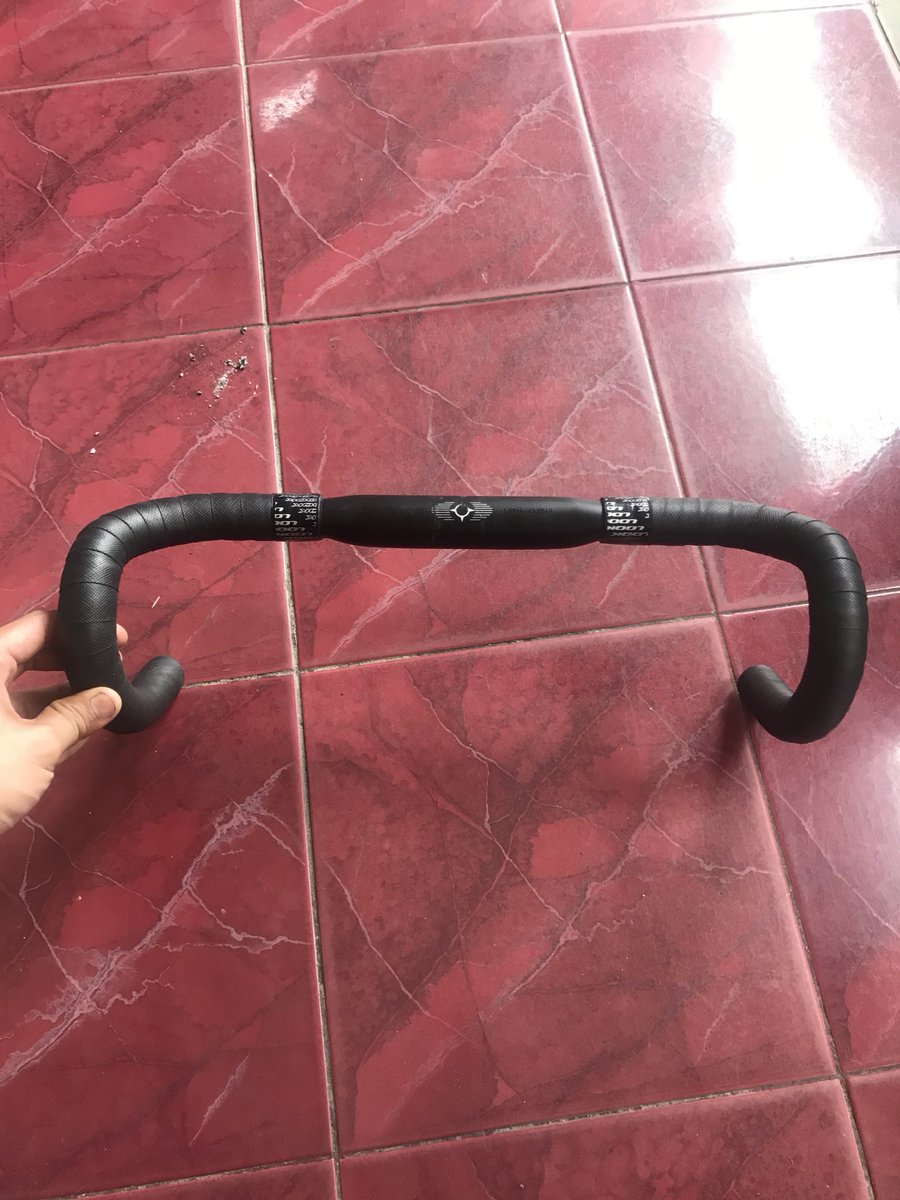 rafflylb1's tweet photo. wts dropbar look compact 400mm inc bartape 800k nego lok jaksel 
@fix_fixed #fnfjb https://t.co/lrjWqkgjab