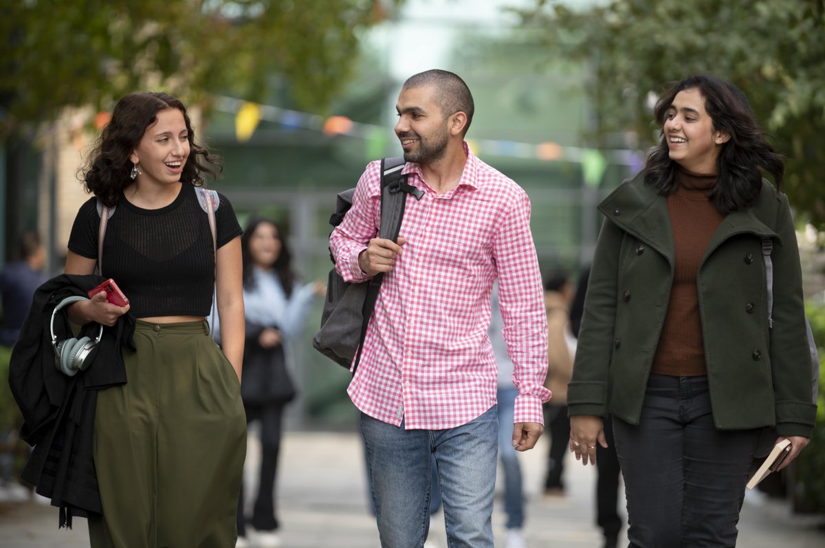 The next #KingstonUni postgraduate virtual open day takes place on Wednesday from 12-7pm.

You'll have the chance to talk with current staff and students, virtually tour our campuses and get advice on applying. 🙌 

Book your place now 👇 

kingston.ac.uk/open-days/post…