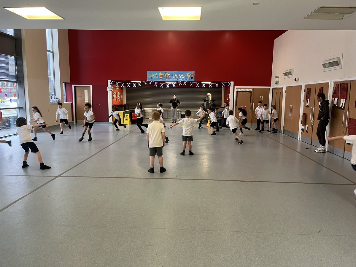 St Columbkille's Primary & Nursery (@stcolumbkilles) on Twitter photo Another fantastic gym session from <a href="/SL_THS_PE/">Trinity HS PE</a>
Room 7 had a great time! ๐ Ollie, Ollie Octopus is a firm favourite! Another fantastic gym session from <a href="/SL_THS_PE/">Trinity HS PE</a>
Room 7 had a great time! ๐ Ollie, Ollie Octopus is a firm favourite!