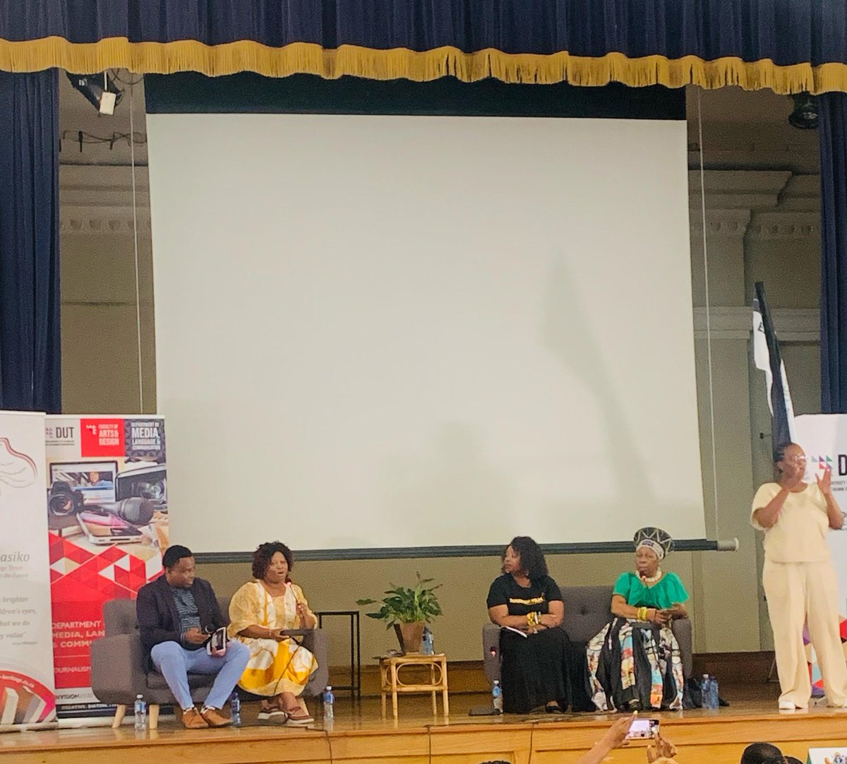 The full panel was called in to stage for the panel discussion, first with Mr Sphumelele Zondi the Programme Director who's also a lecturer in Media, Languages Communication in DUT, followed by  Prof. Nobuhle Hlongwa, Ms. Pinky Radebe and Dr Gcina Mhlope. 
#DUTLanguageDay