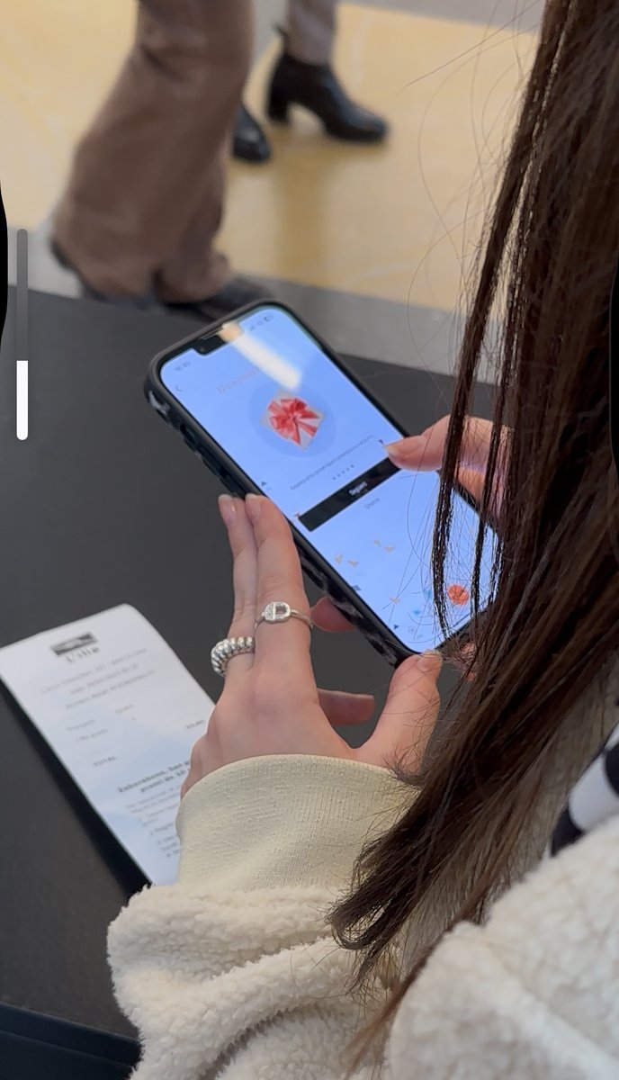 🟠 Regalem Punts per “L’illa Club”! 👉🏻 Prova sort amb “La Màquina del Ganxo” i guanya fantàstics premis! 
✅ Activitat gratuïta, només has de tenir descarregada l’App i formar part de L’illa Club 😉
🗓️ Fins el 8 de Març
➕ Info i horaris: link.lilla.com/TWGuanyaPunts2…
T’hi esperem!
