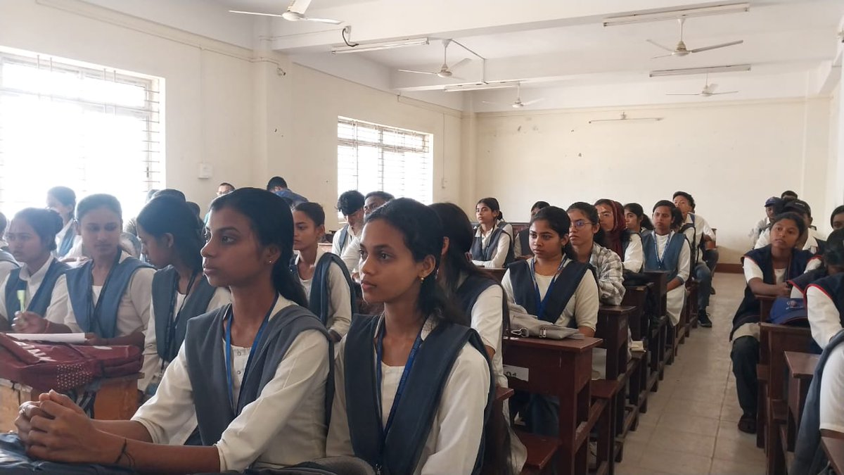 nhm_tripura's tweet image. An awareness session held on Mental Health &amp;amp; PC &amp;amp; PNDT Act 1994 .Together, we are empowering the next generation!  #MentalHealthAwareness #PCPNDTAct 
@PMOIndia @tripura_cmo @JKSinhaIAS @kirangitteias @Dr_SamitRC @MoHFW_INDIA @UNICEFIndia @WHO @NHSRC_India @NITIAayog @mygovtripura