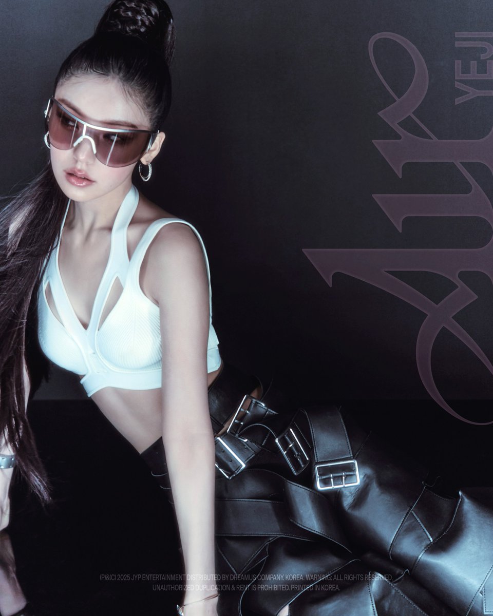 ITZY tweet media