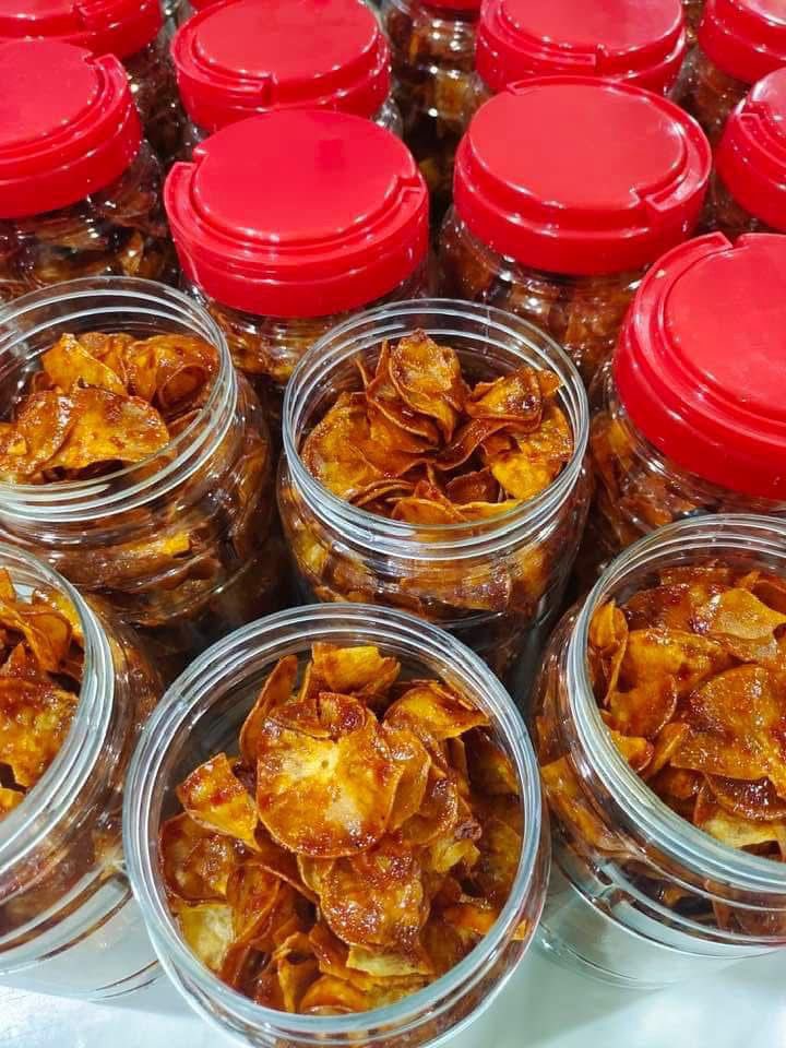 amiiafandi's tweet image. Hai korang, saya ada open order untuk :

🌼Tart Nenas Bunge-Bunge
RM35 / bekas (Dalam 40pcs)

🌼Kerepek Pedas Krup-Krap
RM18 / balang 

Boleh dapat dalam bulan Ramadhan 🌙