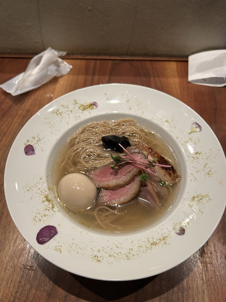Kyoto was amazing

食べ物は特に美味しかったです。もっと食べたかったです