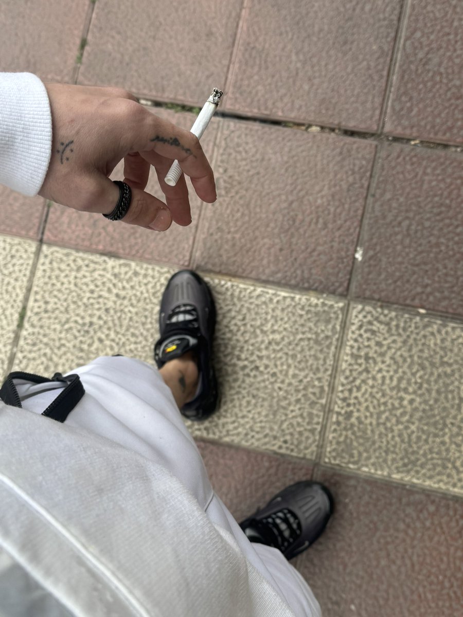 OskiitaR_WeeD's tweet photo. Quem quer um pau duro? 🍆💦🥵

https://t.co/BLt63i0nBP

@TomyBras 

https://t.co/hTh6TDvTB4

Chudai…. 😈

#Brasil #spain #OnlyFans #brotheragem #novinhos #brincadeira #putaria #punheta #AmigosDoBrasil https://t.co/hGGDa8BXxw