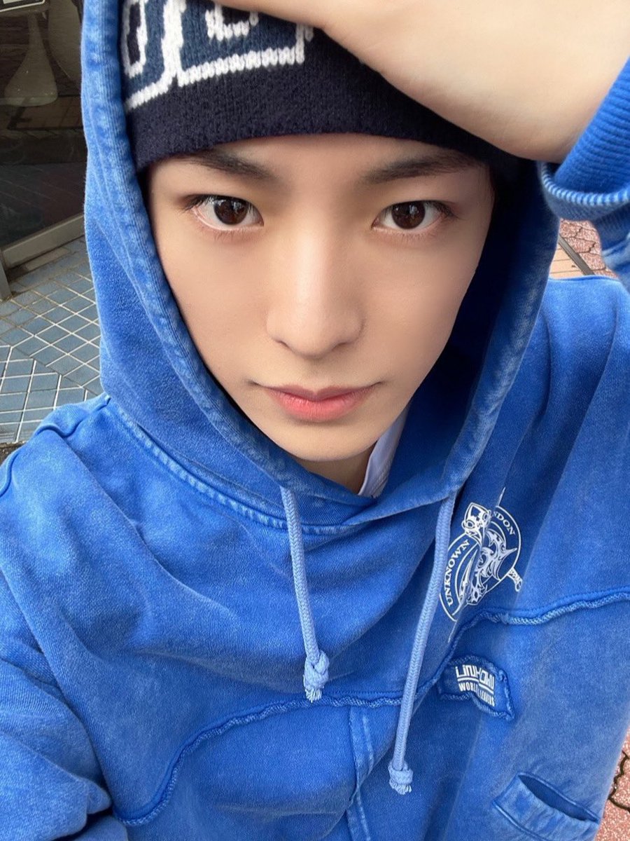 uushi_com's tweet photo. 느낌 좋은날 https://t.co/4Qzxp24hi9
