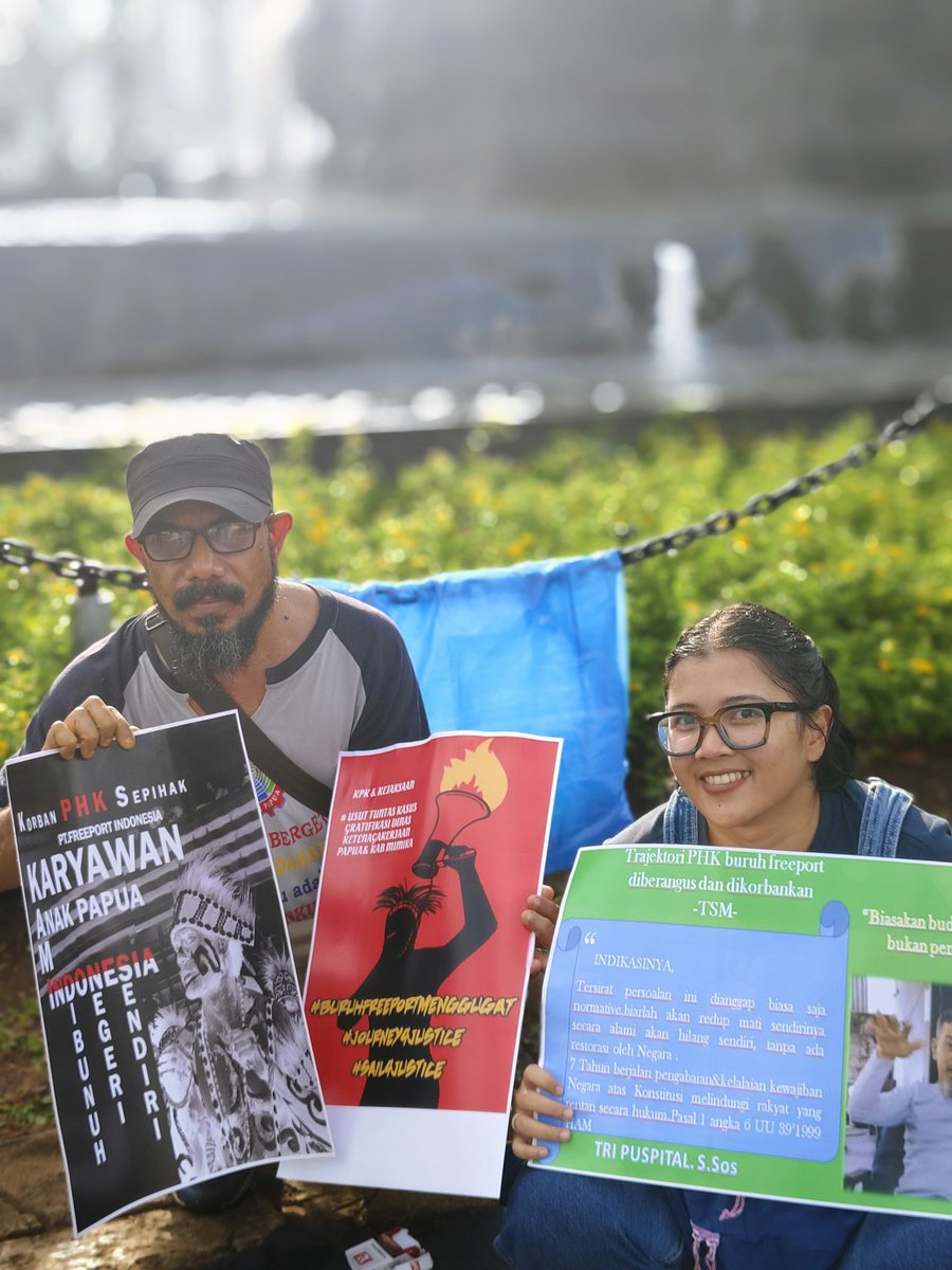 buruhpapua28's tweet photo. #IndonesiaGelap pesan dari korban divestasi PT Freeport https://t.co/dnFWkdPZ0D