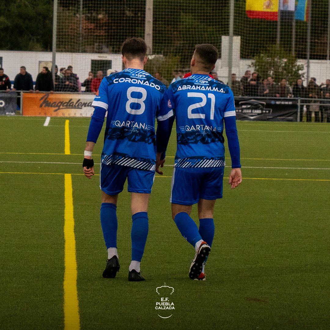 𝐍𝐨 𝐣𝐮𝐠𝐚𝐦𝐨𝐬 𝟏𝟏, 𝐥𝐨 𝐡𝐚𝐜𝐞𝐦𝐨𝐬 𝐭𝐨𝐝𝐨 𝐮𝐧 𝐩𝐮𝐞𝐛𝐥𝐨.

Equipo ➕ Afición 🍍.
¡JUNTOS!

🫶 #PorLoQueAmas
💪 #VMP 🔵⚪