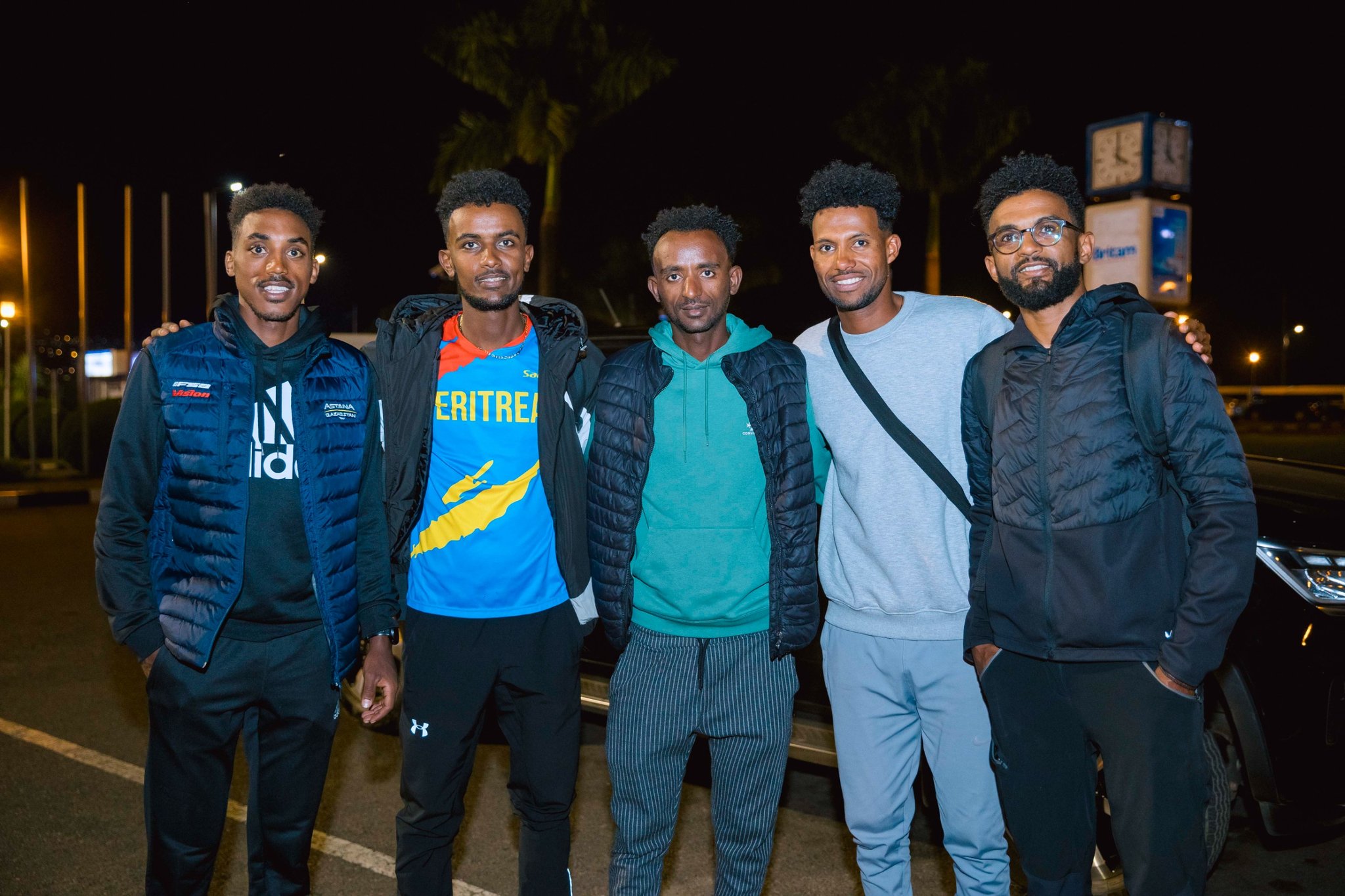 GkTj9wGWoAM_1jY?format=jpg&name=large