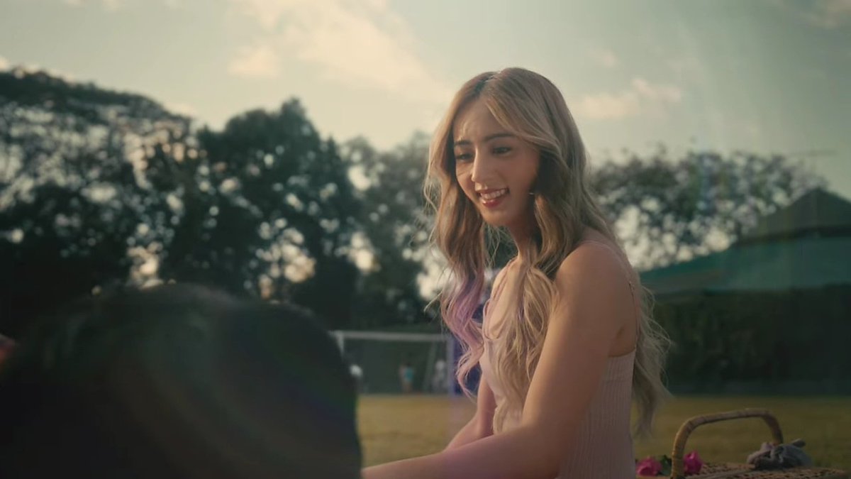 HyGabOFC's tweet photo. Stream, Happy Ending MV by Rob daniel on YT! Congrats Hya &amp; Rob!!

HYAPPY ENDING MV 

#RobDenielHappyEndingMV 
#HyacinthCalladoXRobDeniel 
#HyacinthCallado | #RobDeniel https://t.co/uZhMPAZqvz