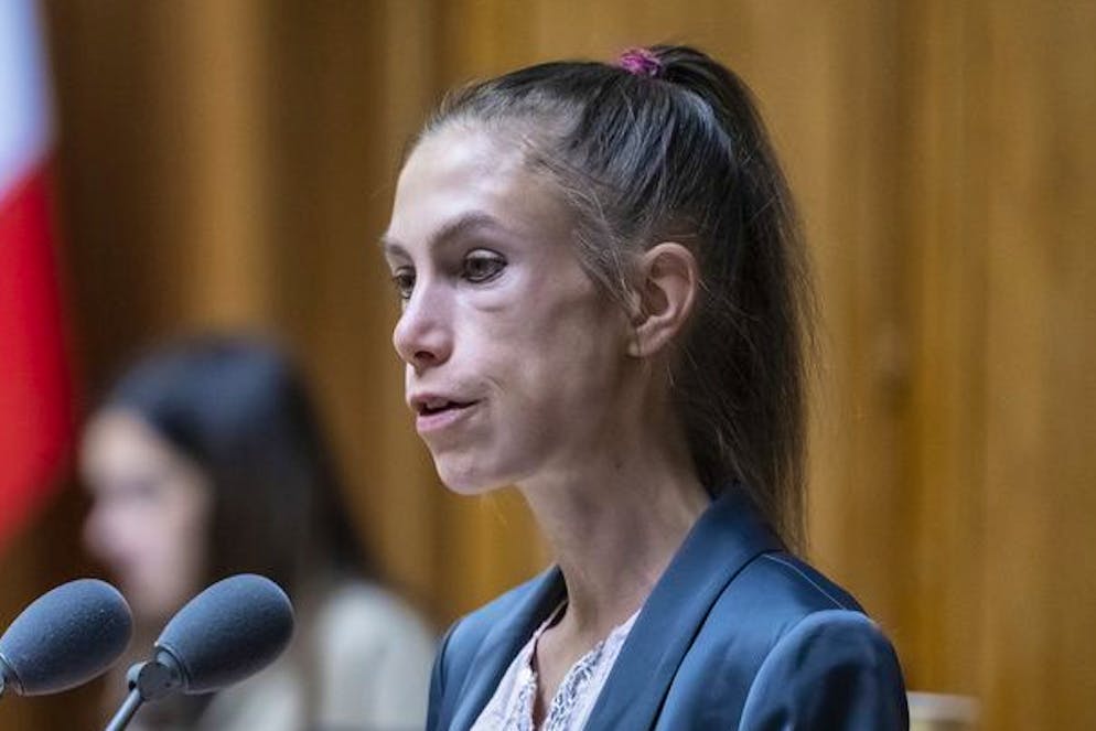 DavidSantedefer's tweet photo. Meret Schneider, 32 ans, végane depuis 2014. Sûrement une coïncidence.

L'antispécisme est une idéologie mortifère. https://t.co/emhQSl2od1