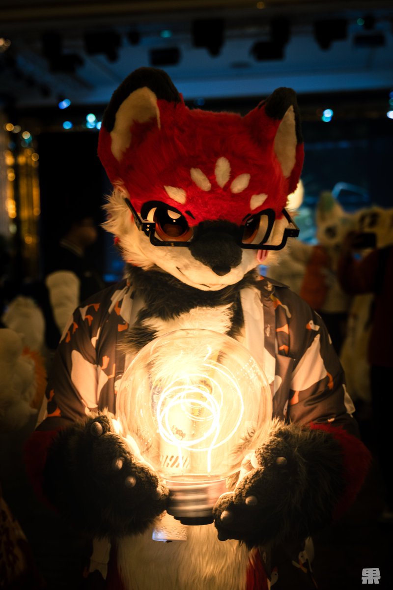 拍了但不认识，就让他自己漂流过去叭uwu