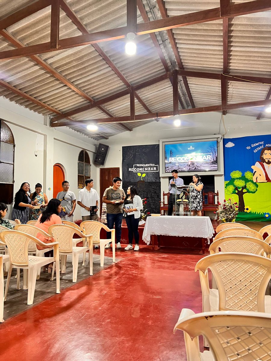 Diferentes centros de evangelismo, avanzado rumbo a rescatar más almas para Cristo, en la campaña #Reencuentro2025  #DMVictoriaB 
Varias personas ya aceptaron el llamado de salvación
