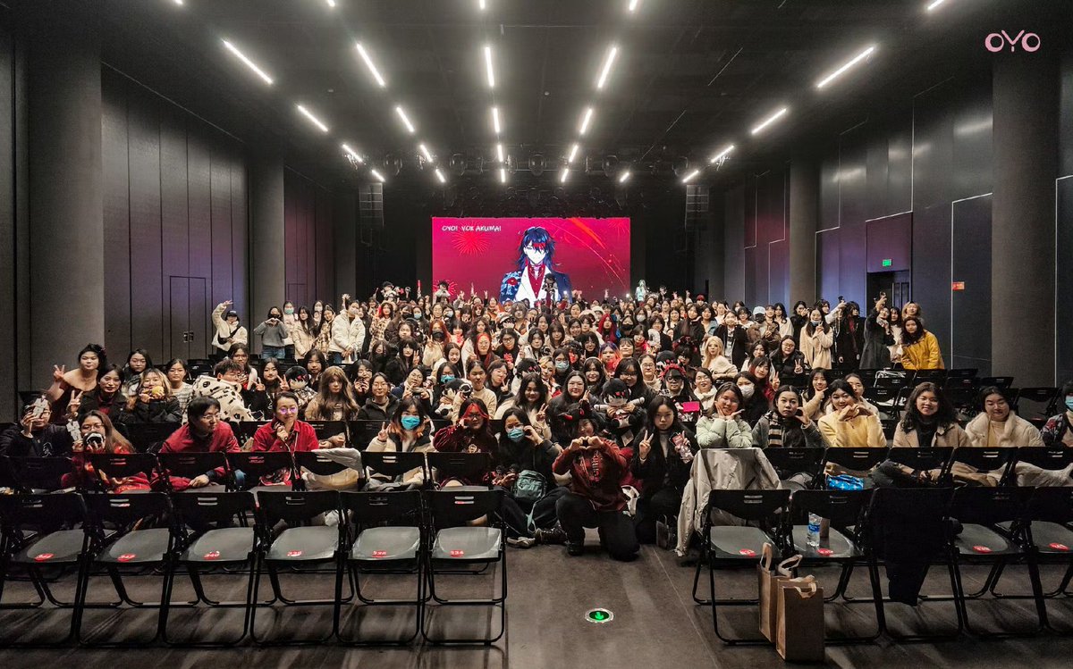 AMOoooooow's tweet photo. Love you all!🥰❣️
#VoxAkuma https://t.co/6pHX1m5TFo