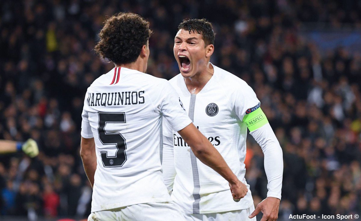 ActuFoot_'s tweet photo. La dernière fois que Liverpool se rendait au Parc des Princes. ✨❤️💙 https://t.co/Rk2pw0kTT6