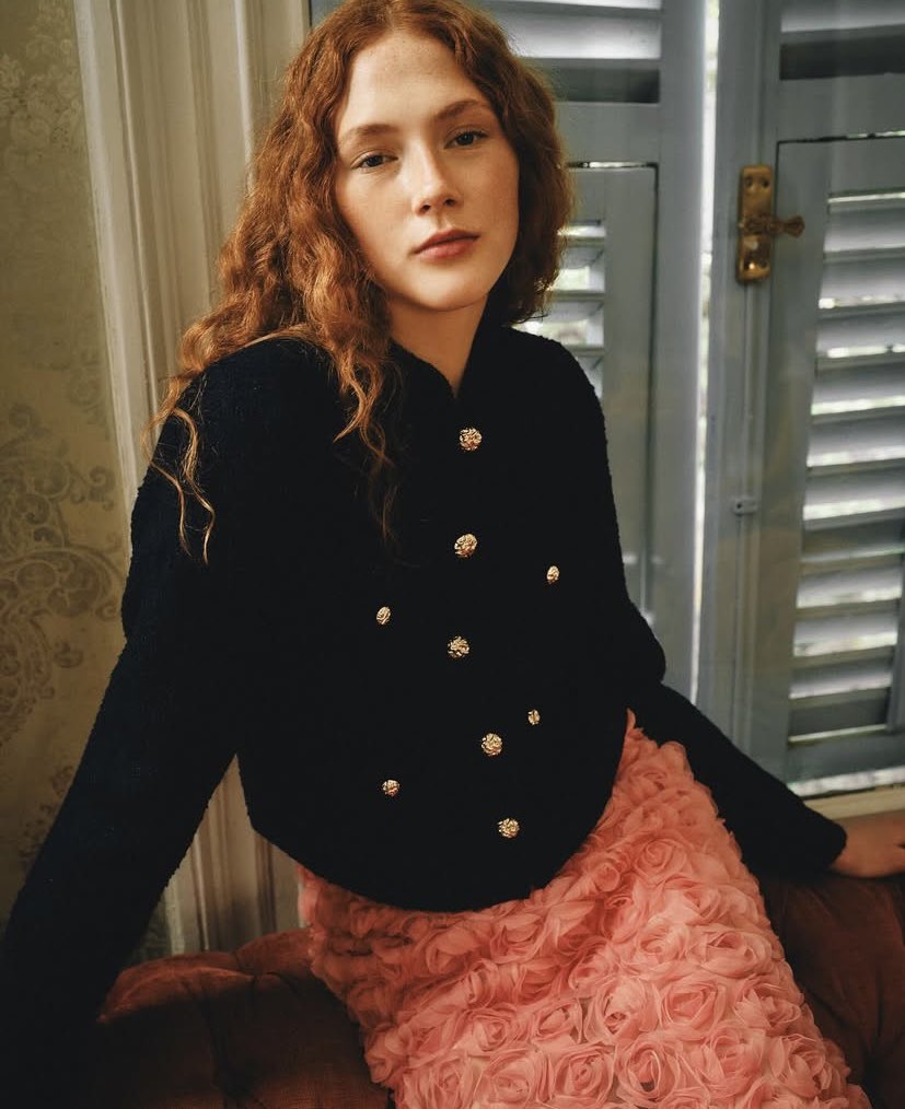 Yeni koleksiyonun en gözde parçalarını keşfetmeye hazır mısın?
Yeniler ve daha fazlası için Oxxo App ve tüm mağazalarımızı ziyaret etmeyi unutma..